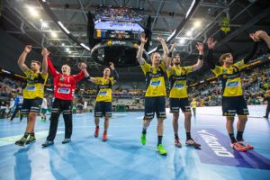 Jubel      , Rhein-Neckar Loewen vs. SC DHFK Leipzig, RNL Saison 2015 / 2016, MSP_1111_Loewen,  © Copyright: AS Sportfoto / Soerli Binder,  www. as-sportfoto.de,