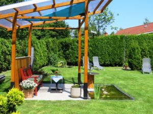 fehaus-neu-gästeterrasse-garten