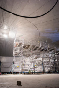 Durch die extreme Leichtbauweise kann der 5000m3-Tank durchaus als Wunderwerk der Statik bezeichnet werden.