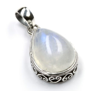Mondstein Schmuck