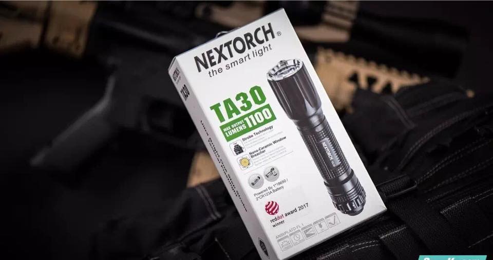 Polizei-Taschenlampe gewinnt den Red Dot Award 2017