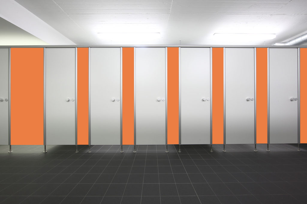 WC-Kabine BASIC Typ C aus 13 mm HPL BASIC Typ C WC-Kabinen von KEMMLIT