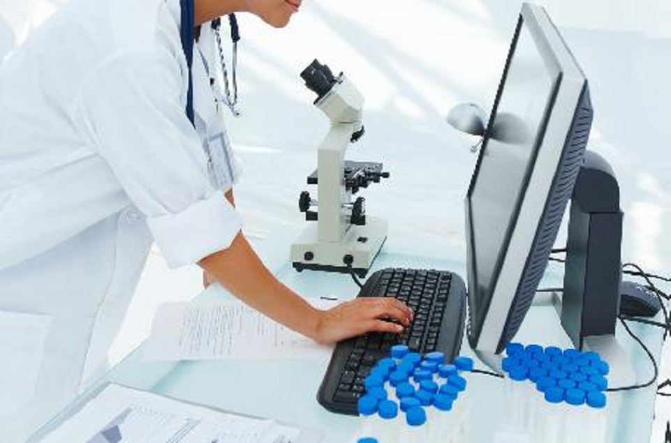 Laboratory Information System (LIS)
