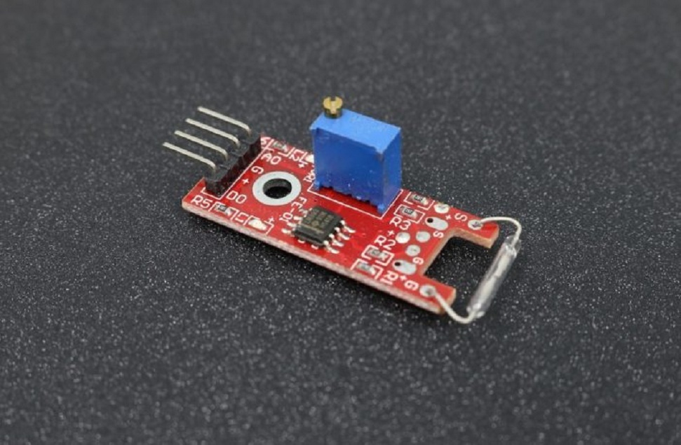 Large-scale Reed Switch