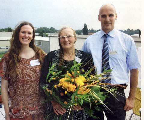 25-Jahre-tdm T.D.M. Firmengründerin Barbara Frieda Klug ist am 2. November 2018 nach einer schweren Erkrankung im Alter von 79 Jahren verstorben.