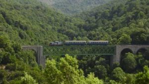 Trenino-Verde-auf-der-Brücke-San-Gerolamo©TurismoSardegna-300x169 Sardinien – eine Insel zu erreichen wie im Flug