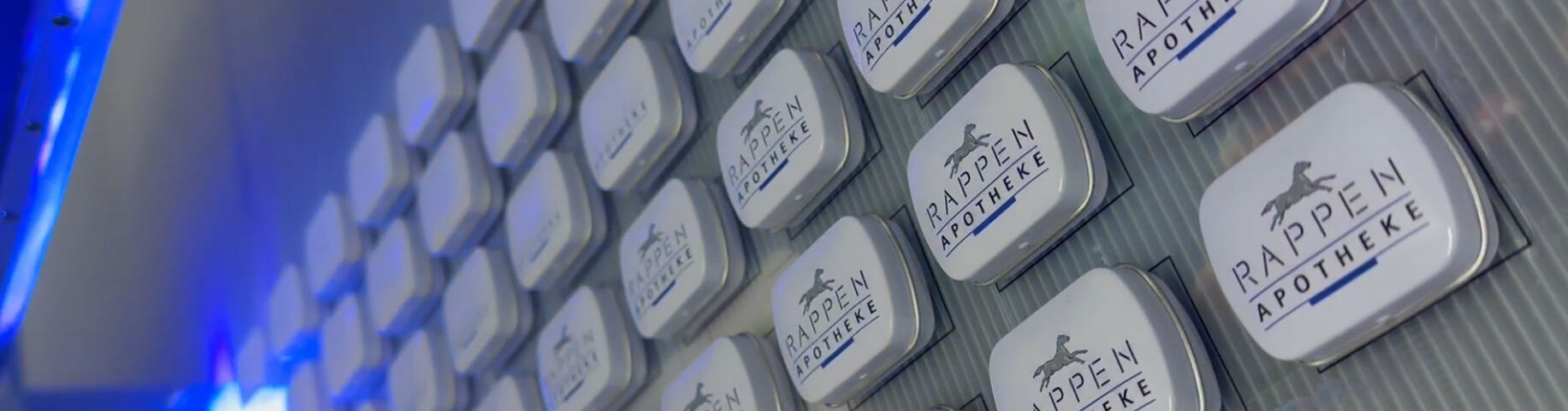 Ideal für Kleinserien: ADV PAX bedruckt Ihre personalisierten Weißblechdosen individuell im hochauflösenden Digitaldruck